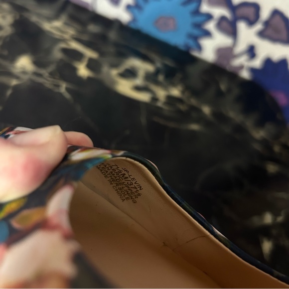 Jessica Simpson floral Dusk heels - Picture 7 of 8